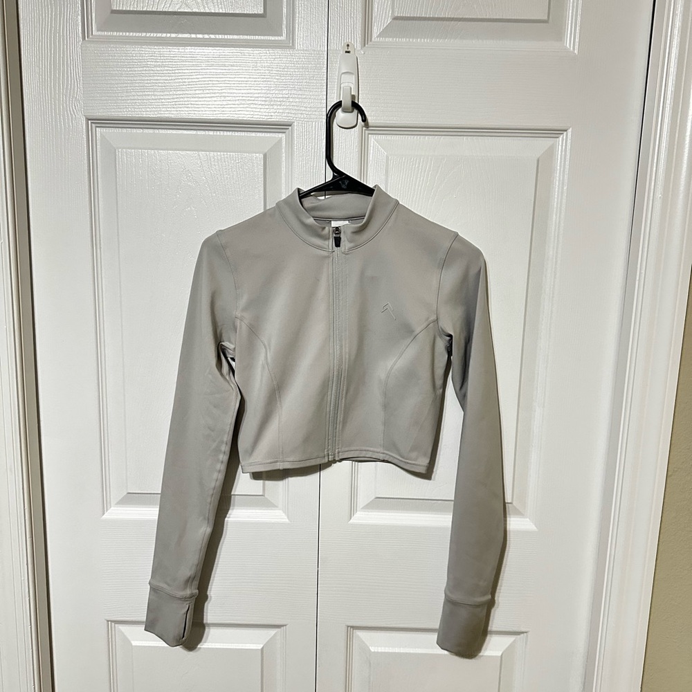 Timeless Crop Jacket - Light Grey | OnerActive